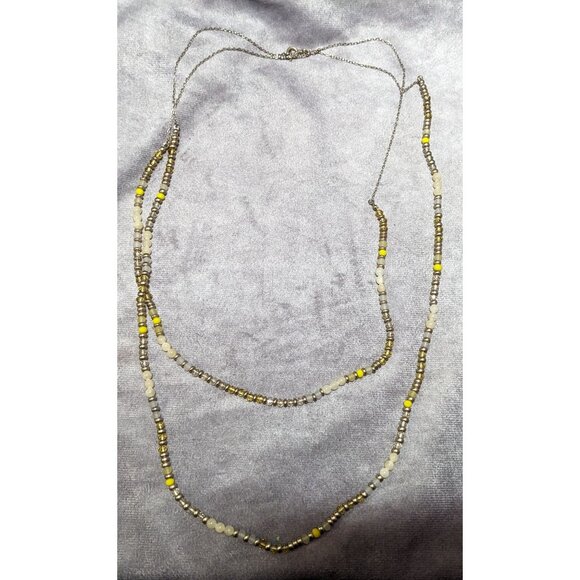 Yellow Silver Tone And White Beaded Multilayer Necklace - Picture 9 of 9